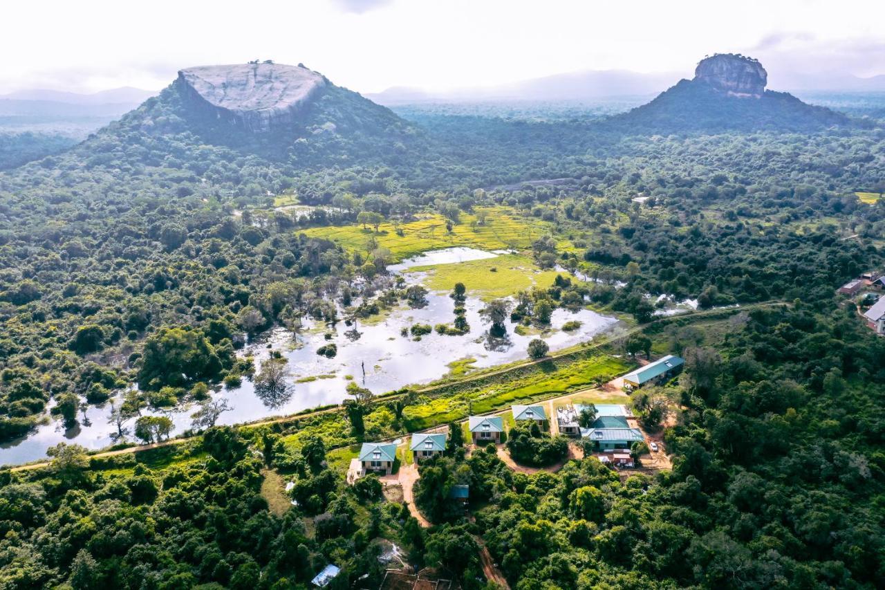 Sigiriya King'S Resort Екстериор снимка